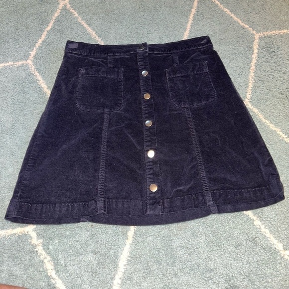 Women’s Urban Outfitters - Button Up Denim Skirt - Size M - Black​ - Picture 1 of 3